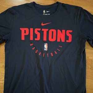 Nike dri-fit Detroit Pistons tshirt Medium